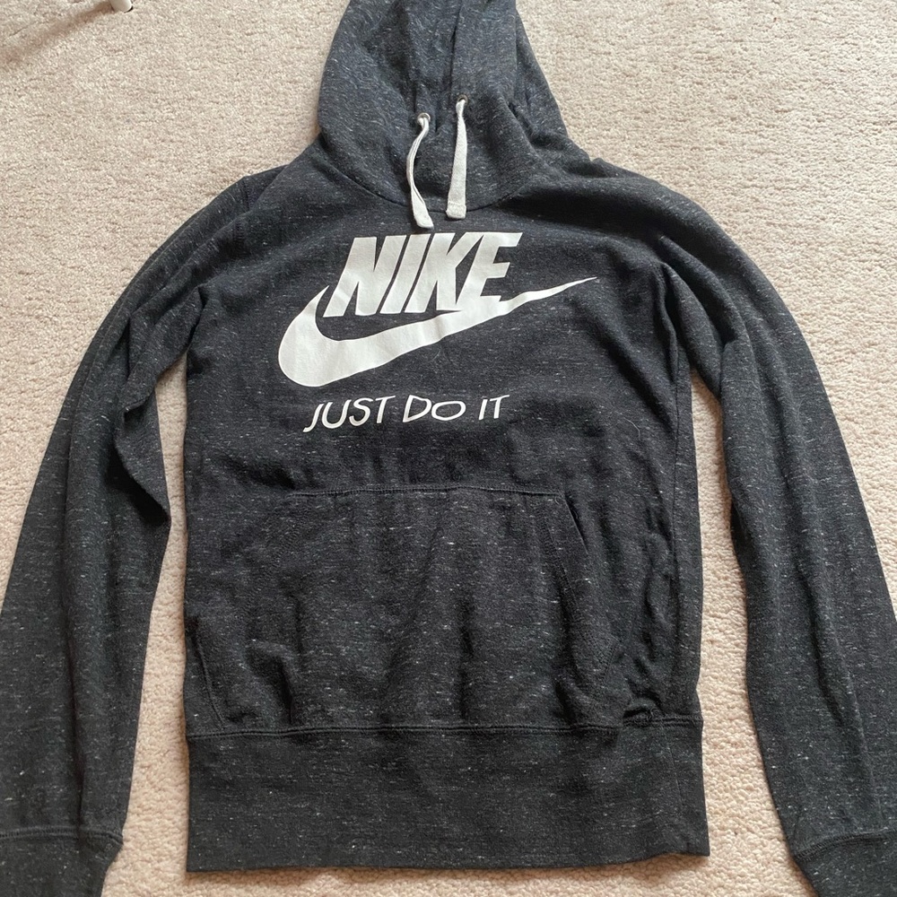nike hoodie